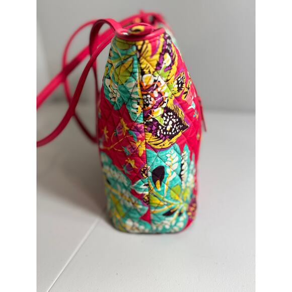 Vera Bradley Rumba quilted tote purse zip close vegan leather bottom & straps - Picture 4 of 12